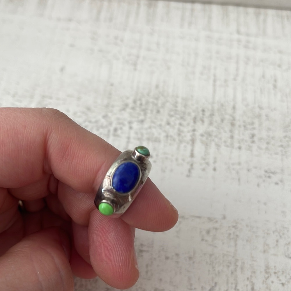 Sterling silver 3 stone ring size 7